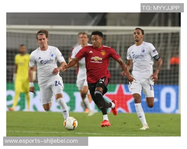 足球球星卡编号背后的价值与收藏潜力探索 足球球星卡编号背后的价值与收藏潜力探索